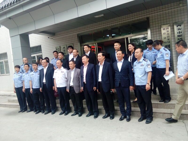 曾岚会见泰国警察总署副总监乌迪一行